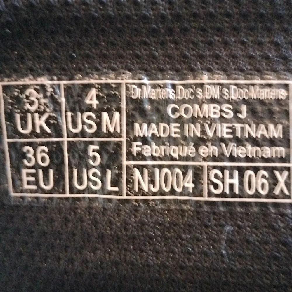 Dr. MARTENS Combat boots size 4m - Picture 13 of 16